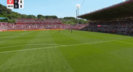 ⚽西甲半场:双方破门乏术,阿尔瓦雷斯远射造险,马竞客场暂0-0赫罗纳