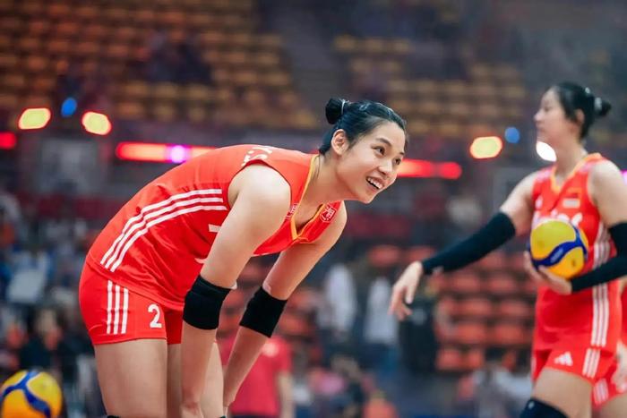 开云体育下载-中国女排兵败,但助理教练却被网暴!她曾是黄金一代重要成员