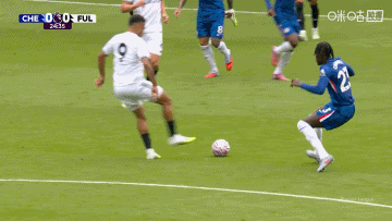 开云APP-佩德罗:判罚有利自然是好事 我的手臂靠近身体&最终裁判判点