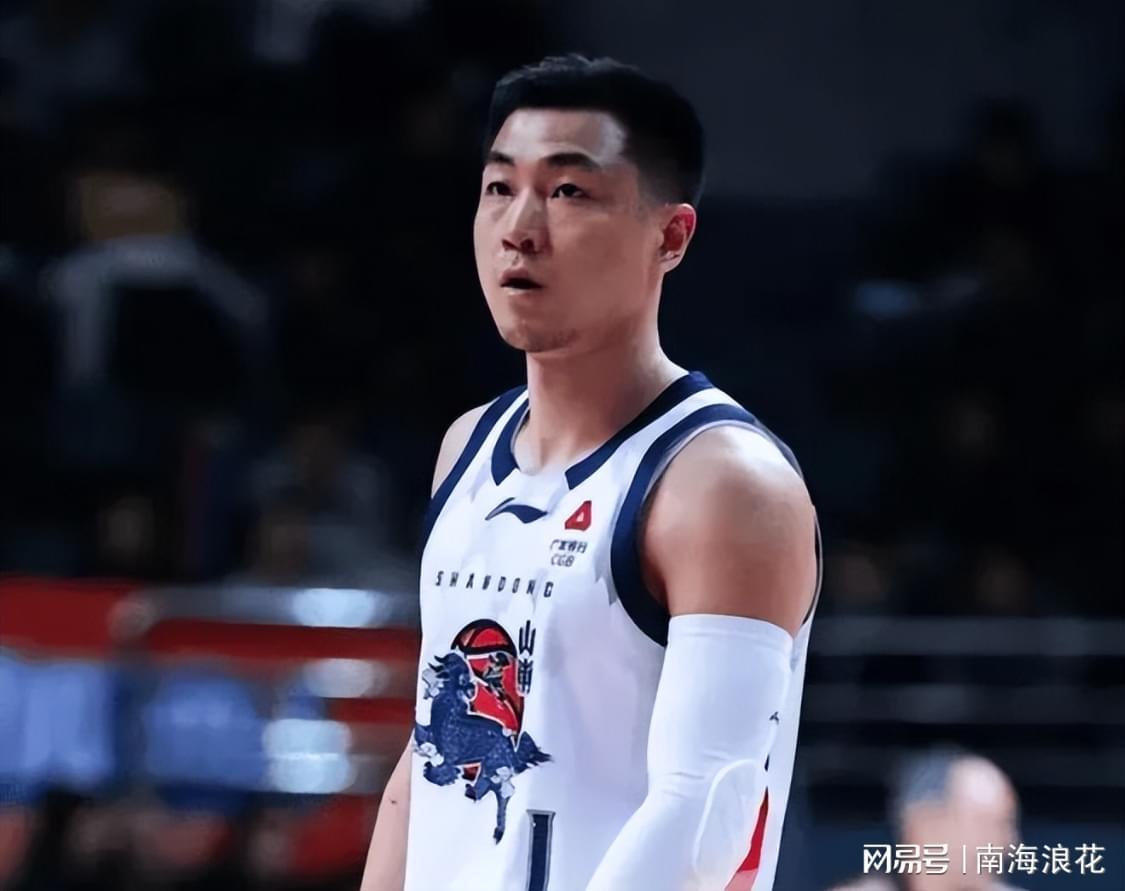 开云APP-丢人！拿600万，却全场0分，还遭教练弃用，球迷：不上他山东必赢