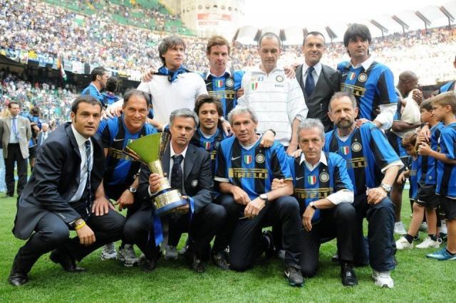 开云APP-22载 1076战 60岁穆里尼奥是葡国夺冠最多教练！