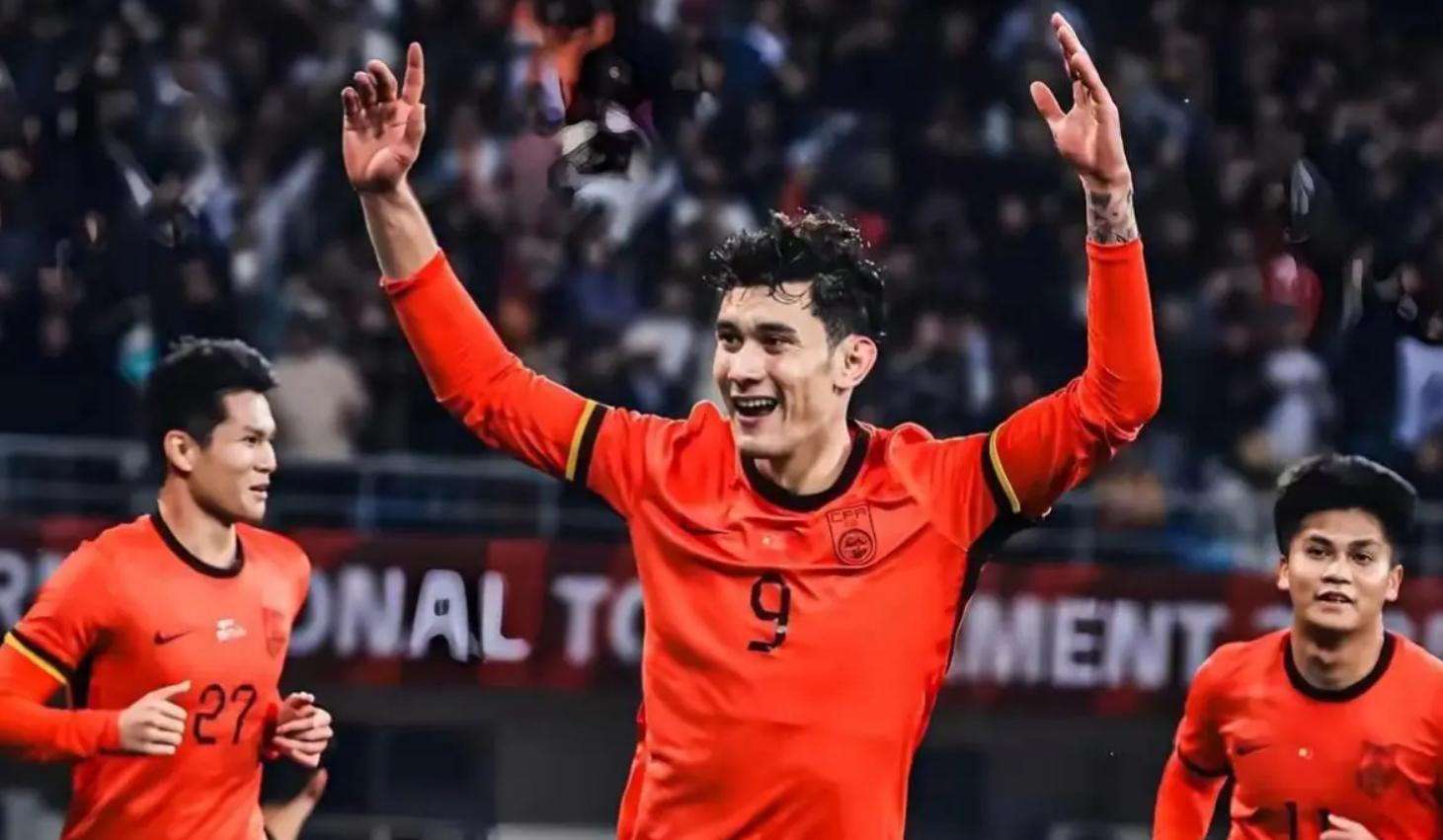 开云体育官网-2大新星去向已定！狼队官宣徐彬转会英甲，拜合拉木有望加盟蓉城