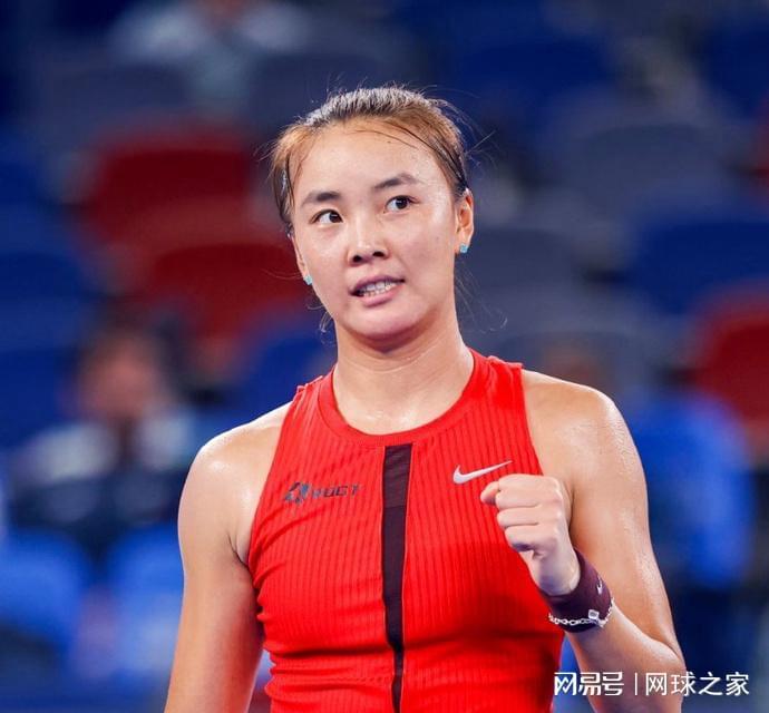 开云APP-阿昺张帅袁悦初五组团赢球，阿卡暴扫菲斯，小白菜完败丢冠